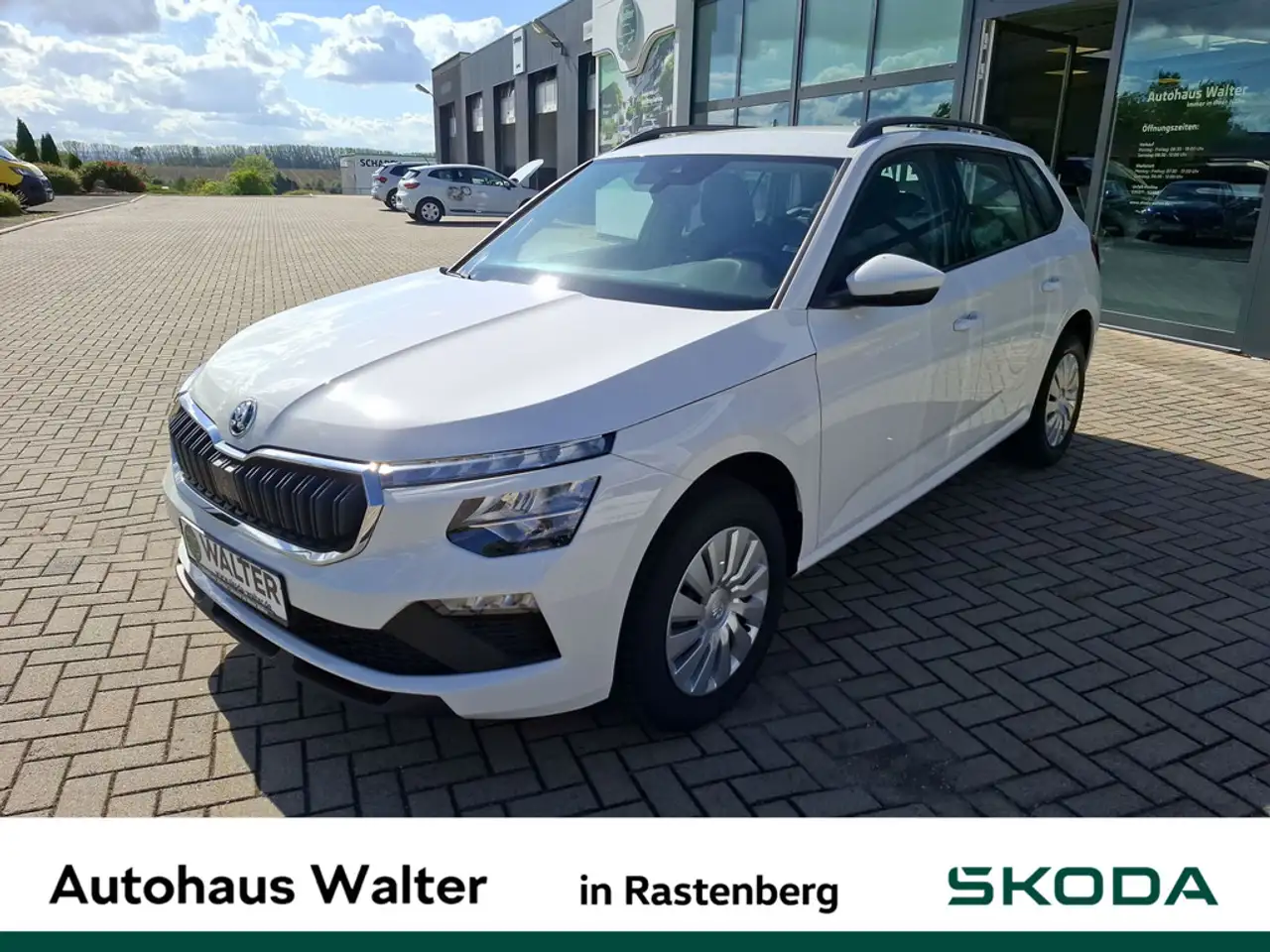 Skoda Kamiq 1.0 TSI Essence — photo 1 of 15