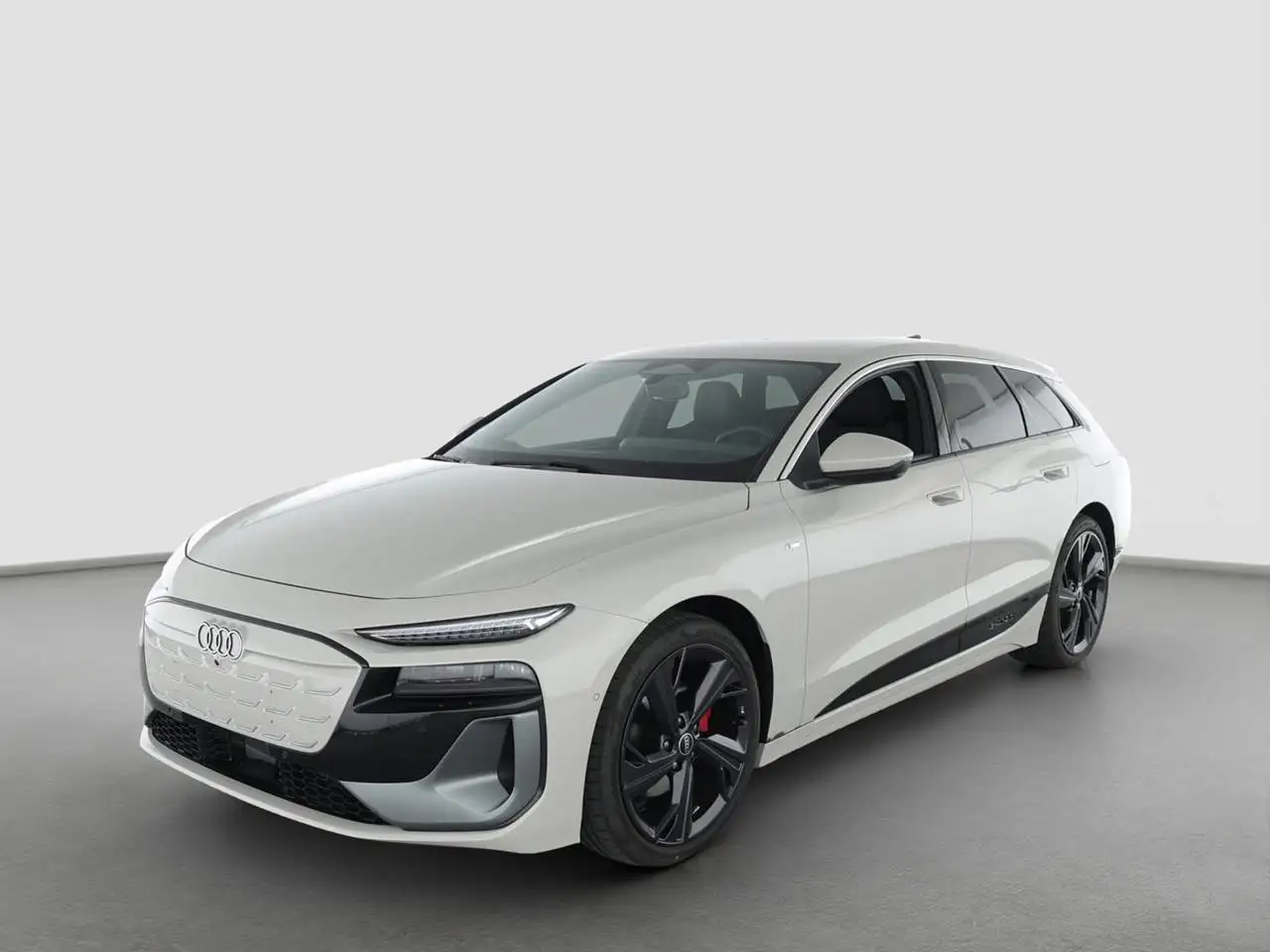Audi A6 e-tron Avant S-Line AHK Matrix 21" Std.Heiz Kamera Memory — photo 1 of 11
