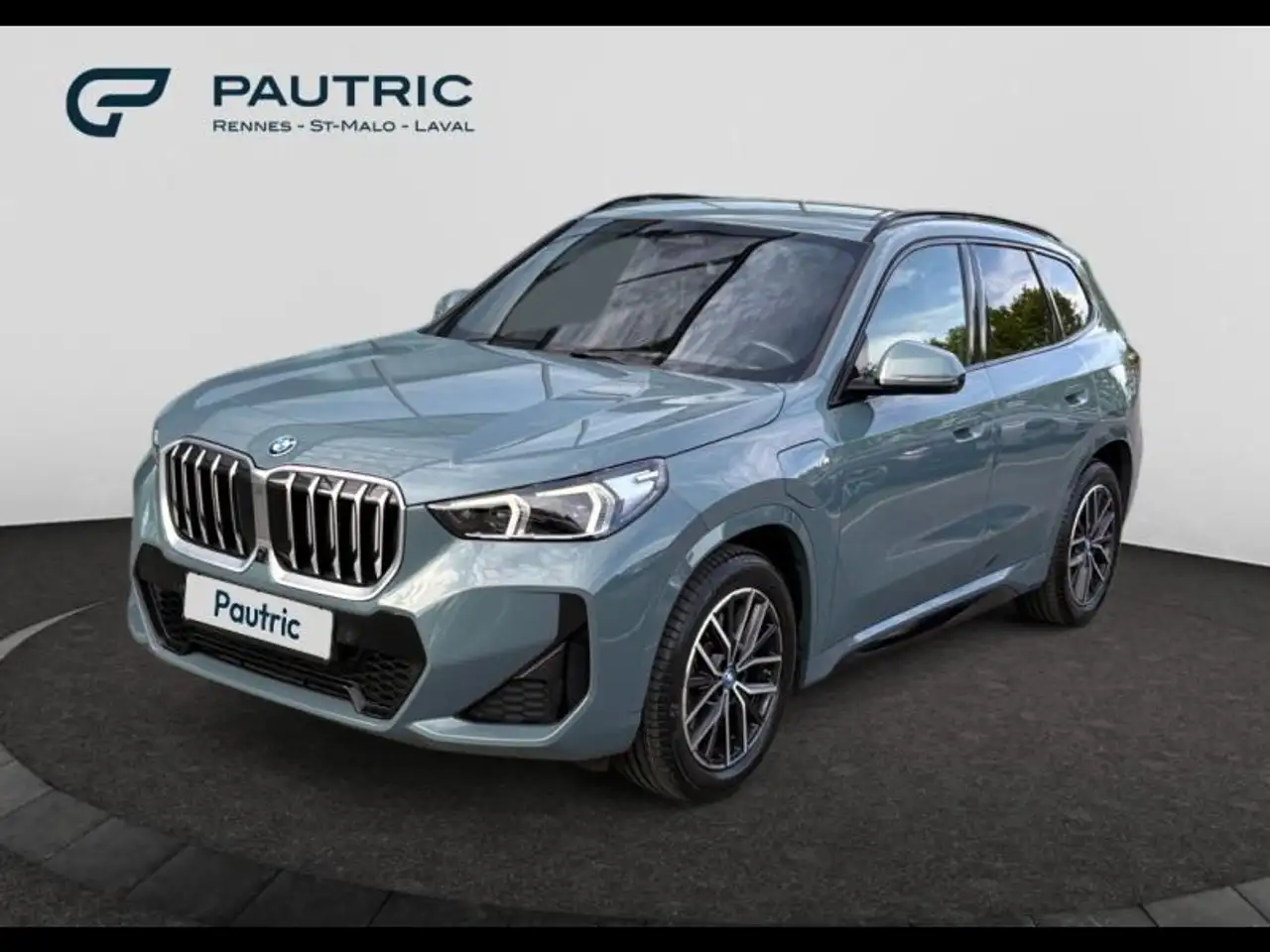 BMW X1 xDrive25e 245ch M Sport — photo 1 of 20