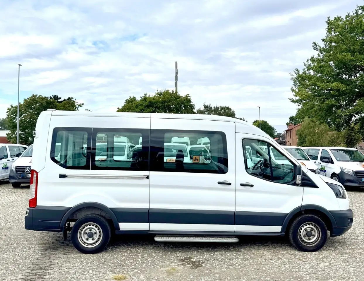 Ford Transit Kombi 310 L3 Klima/9-Sitzer/1.Hd — photo 1 of 11