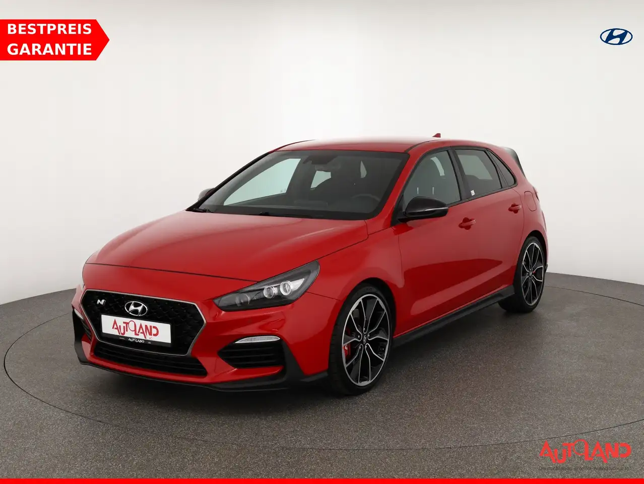 Hyundai i30 2.0 T-GDI N Performance — photo 1 of 1