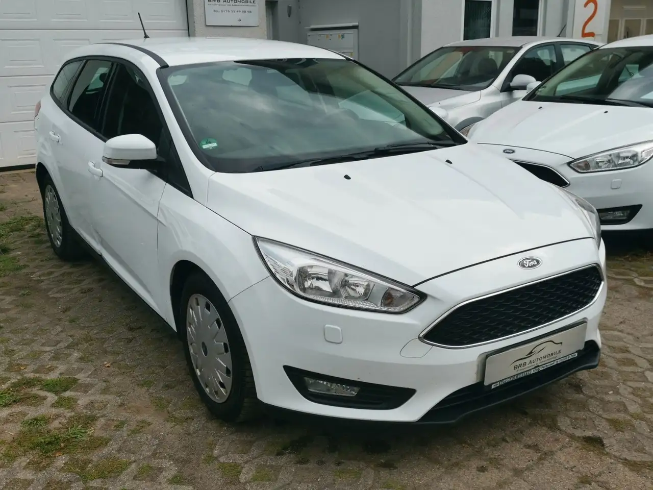 Ford Focus Turnier Basis 1.5 TDCI TÜV AHK MwSt. — photo 1 of 13