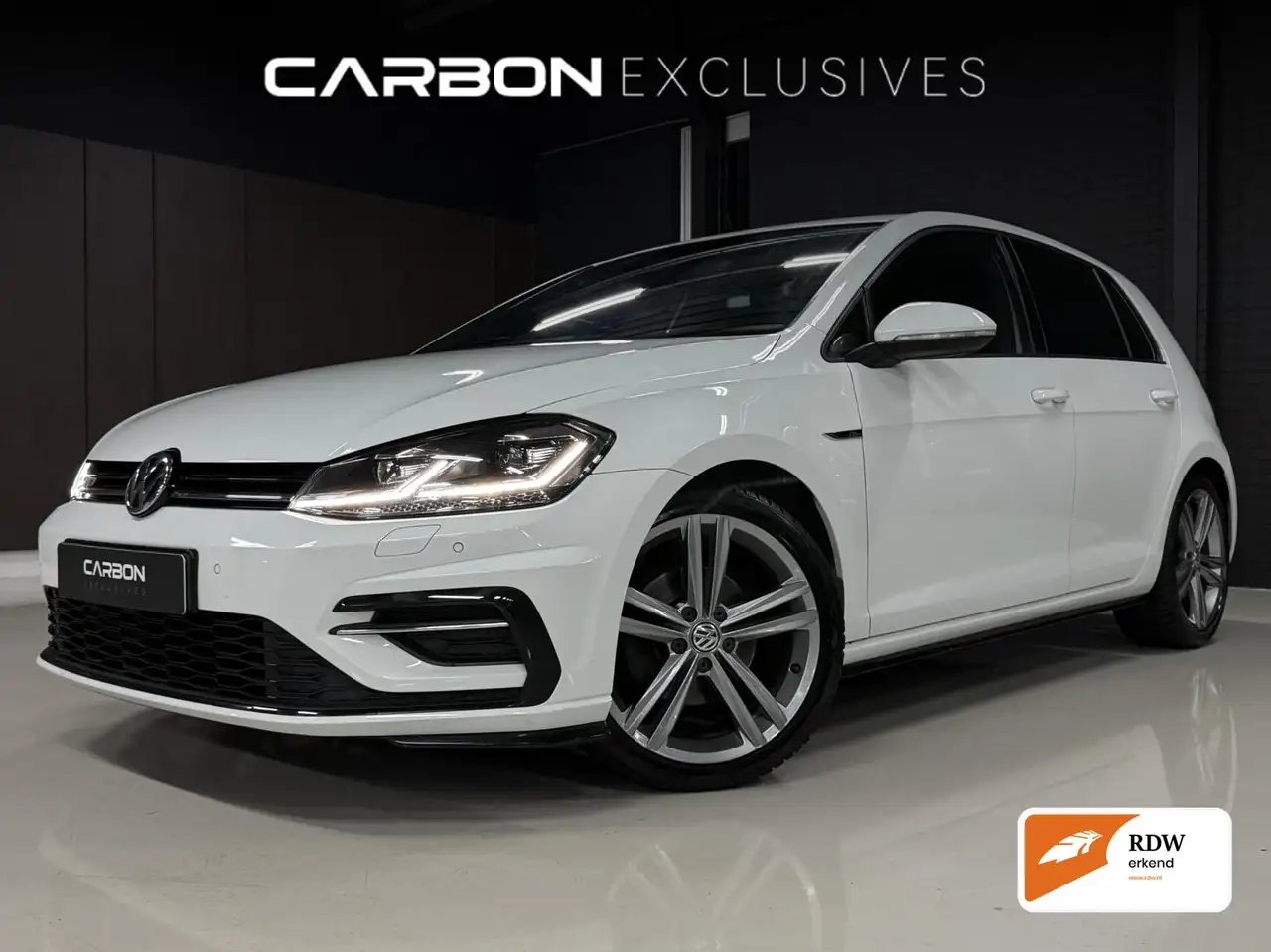 Volkswagen Golf 1.4 TSI 2x R-Line|Dyn|Virtual|Carplay|Camera — photo 1 of 39