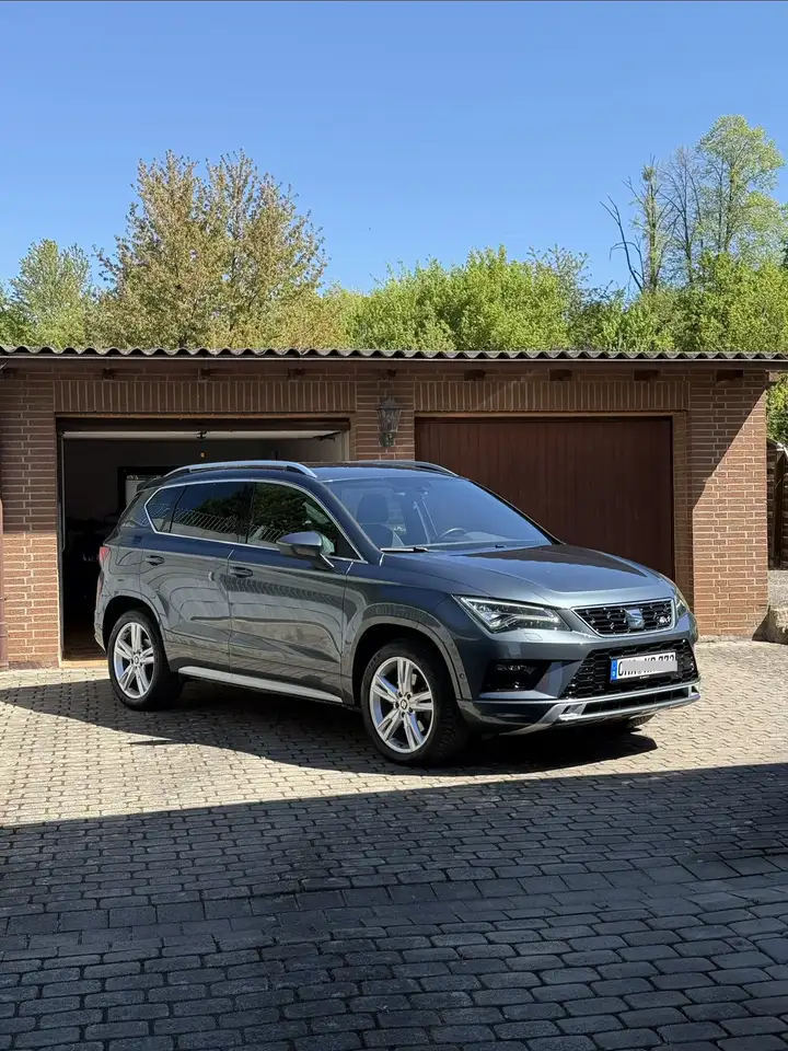 SEAT Ateca 2.0 TDI 4Drive DSG FR — photo 1 of 15