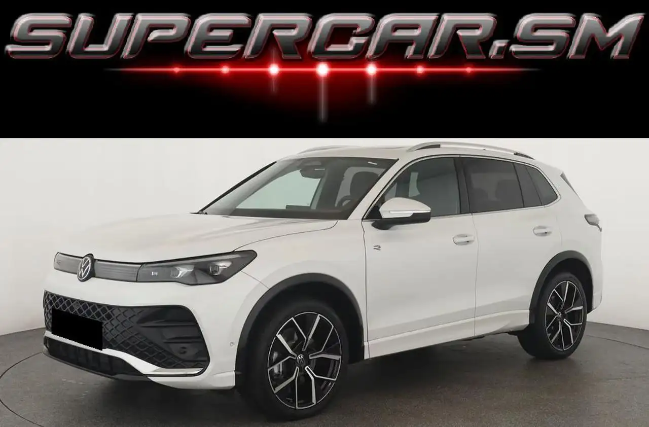 Volkswagen Tiguan 2.0 TDI DSG 4MOTION R LINE PANORAMA PELLE — photo 1 of 15