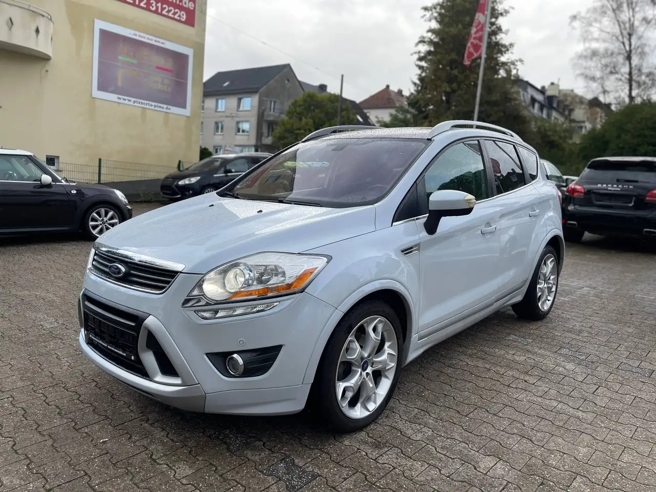 Ford Kuga Individual — photo 1 of 15