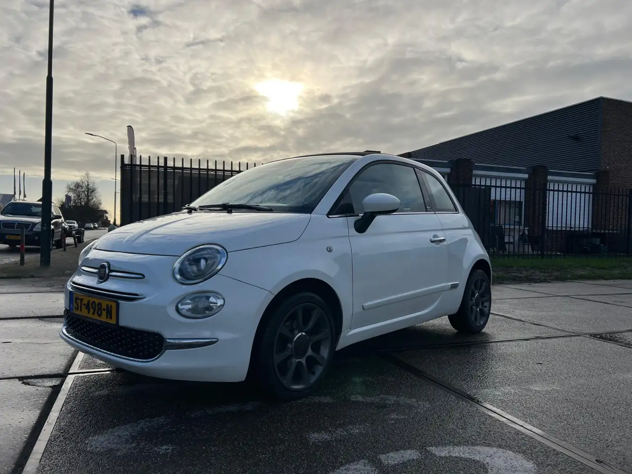 Fiat 500C 0.9 TwinAir Turbo Lounge — photo 1 of 12