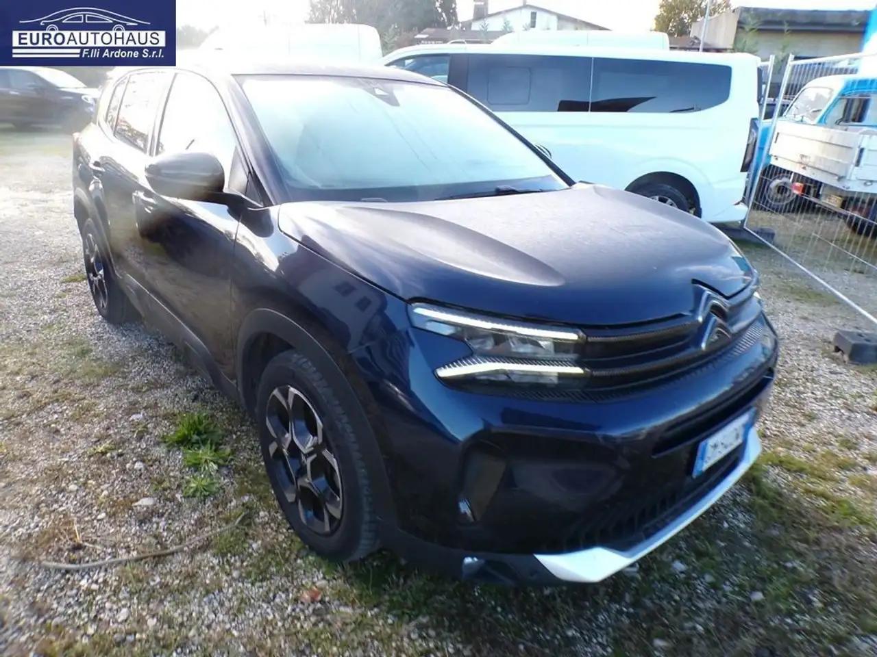 Citroen C5 Aircross BlueHDi 130 S&S EAT8 Shine — photo 1 of 6