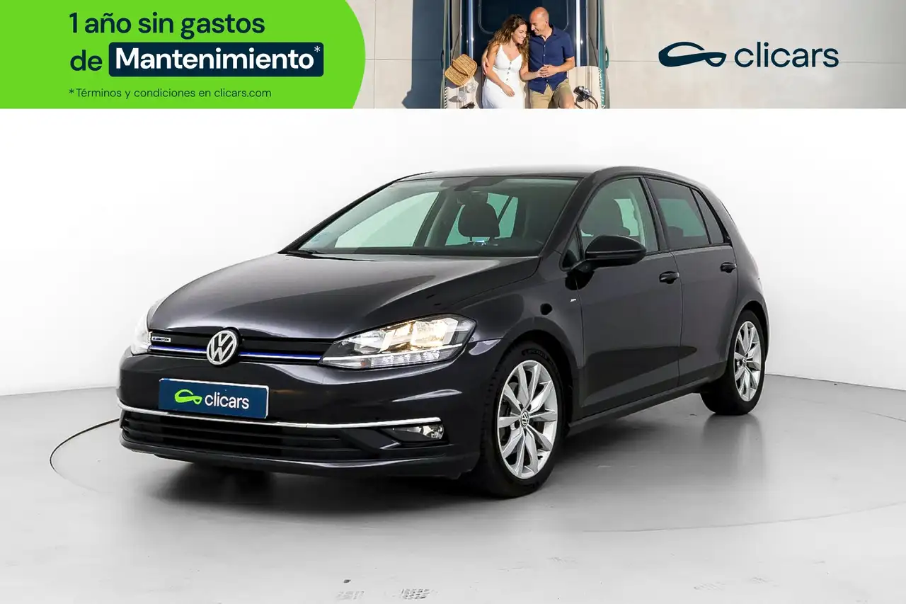 Volkswagen Golf 1.5 TSI Evo BM Sport DSG7 96kW — photo 1 of 36