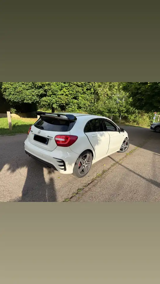Mercedes-Benz A 250 Classe Version Sport 4-Matic 7-G DCT — photo 1 of 7