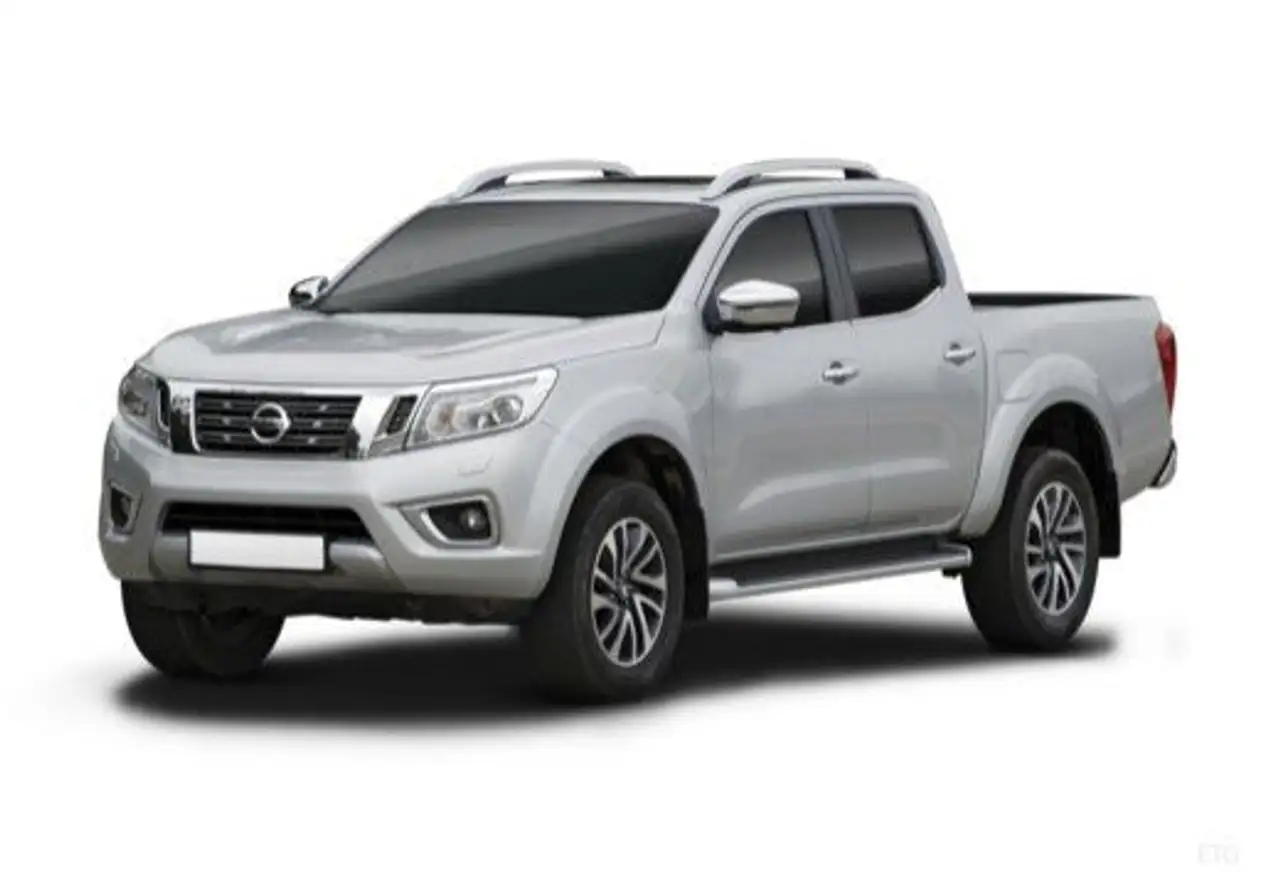 Nissan Navara Navara DC 4x4 EU6 S&S Tekna — photo 1 of 10
