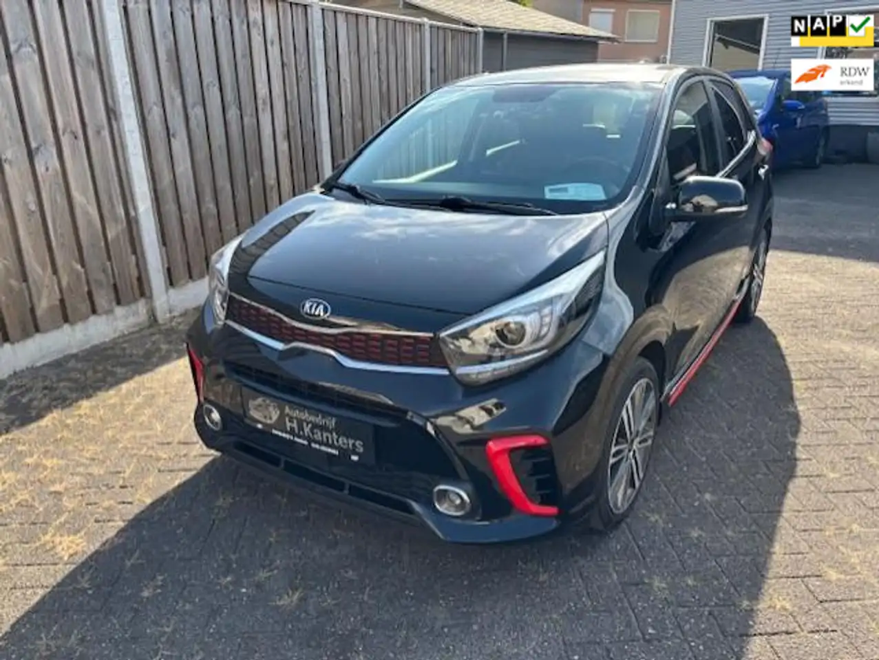 Kia Picanto 1.2 CVVT GT-Line apple carplay cruise control lede — photo 1 of 17