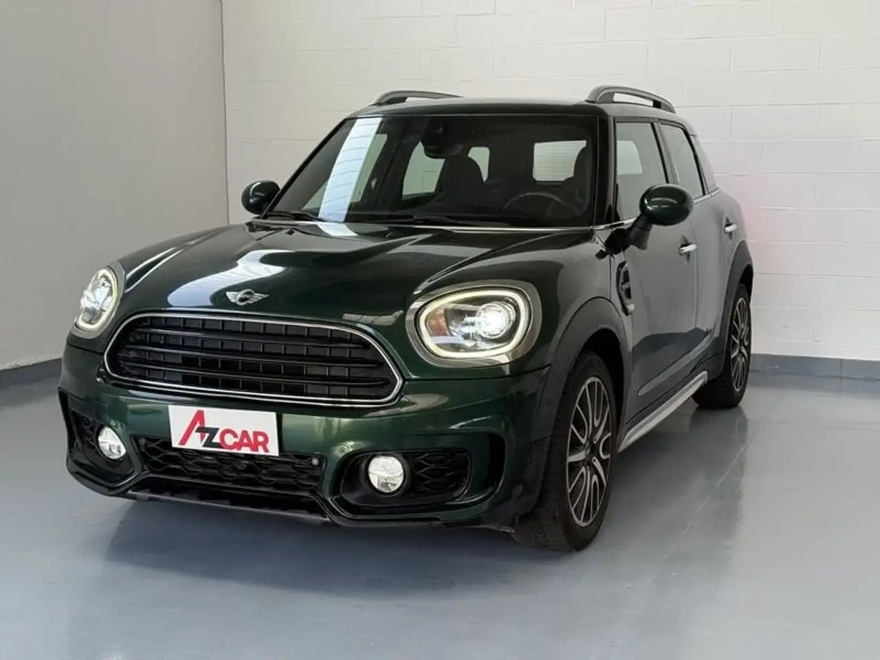 MINI One Countryman Countryman D- PACK JCW — photo 1 of 15