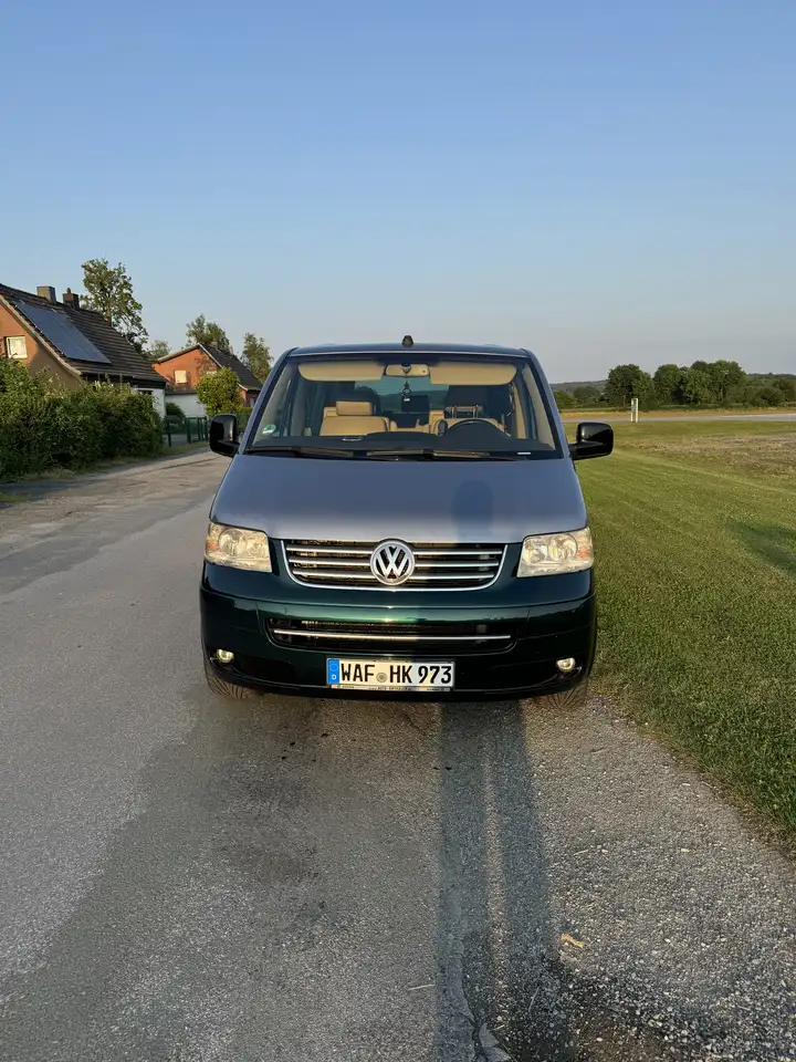 Volkswagen T5 Multivan 4MOTION Highline — photo 1 of 20