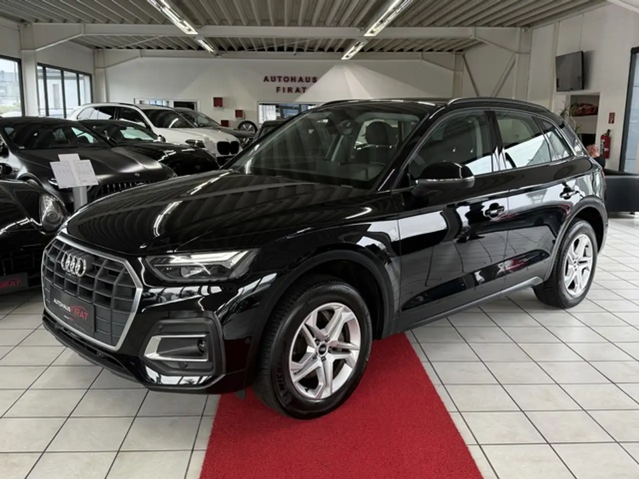 Audi Q5 45 TFSI quattro 360° Kamera LED — photo 1 of 20