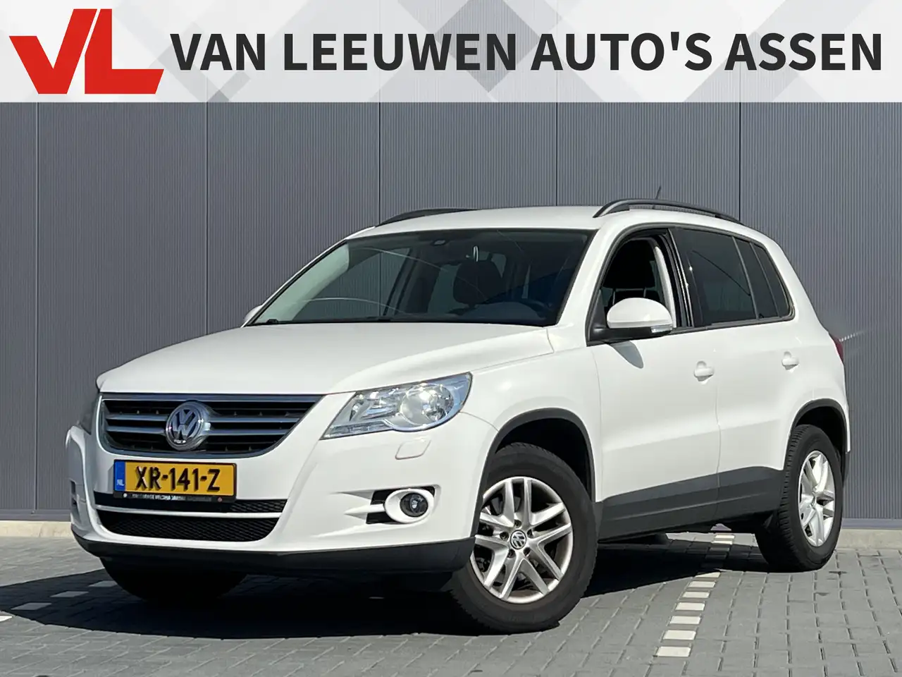 Volkswagen Tiguan 1.4 TSI Comfort&Design | Nieuw binnen | Trekhaak | — photo 1 of 31