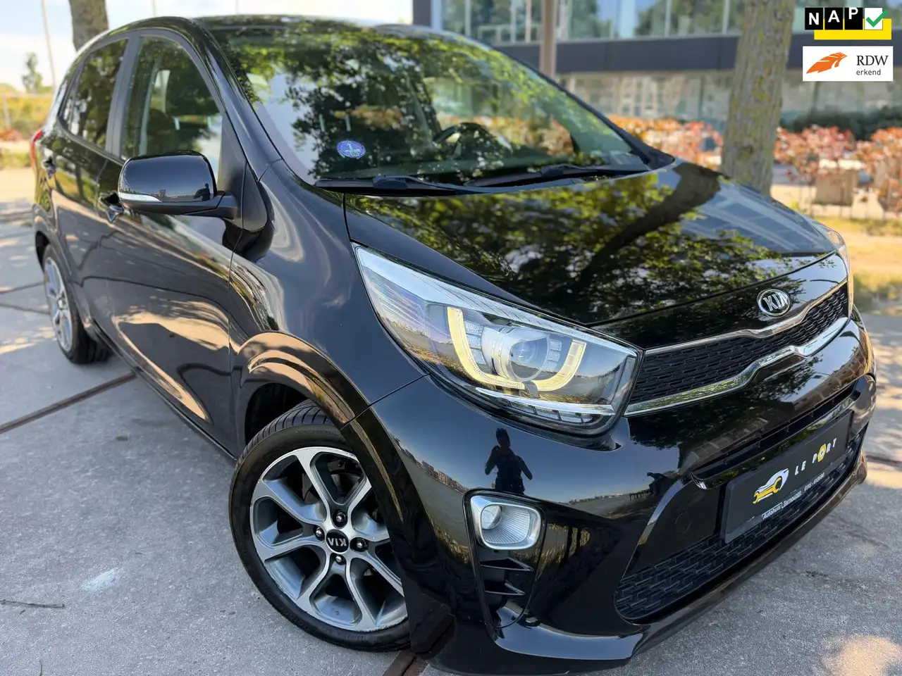Kia Picanto 1.0 | 2017 | 5DR | CARPLAY | NAVI | LED | NWE KETT — photo 1 of 23