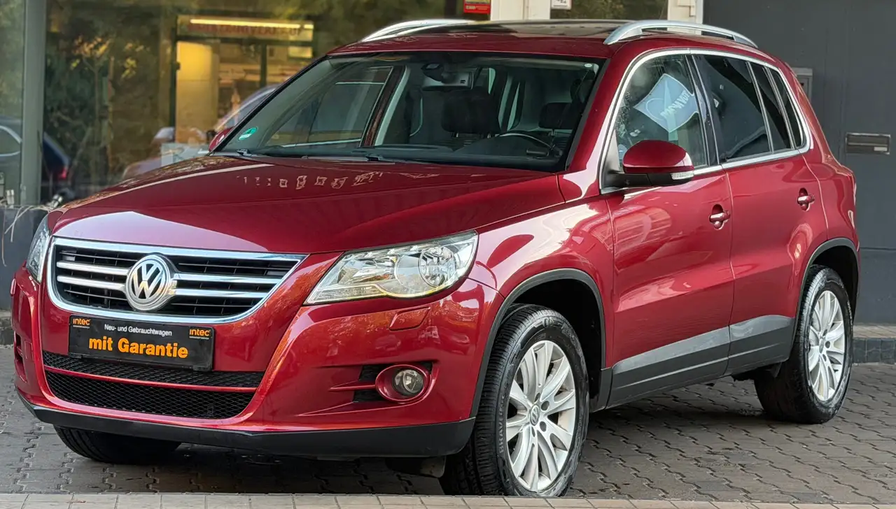 Volkswagen Tiguan Style/12 Monate Garantie/Panoramadach/Klimaautomatik/AHK — photo 1 of 17