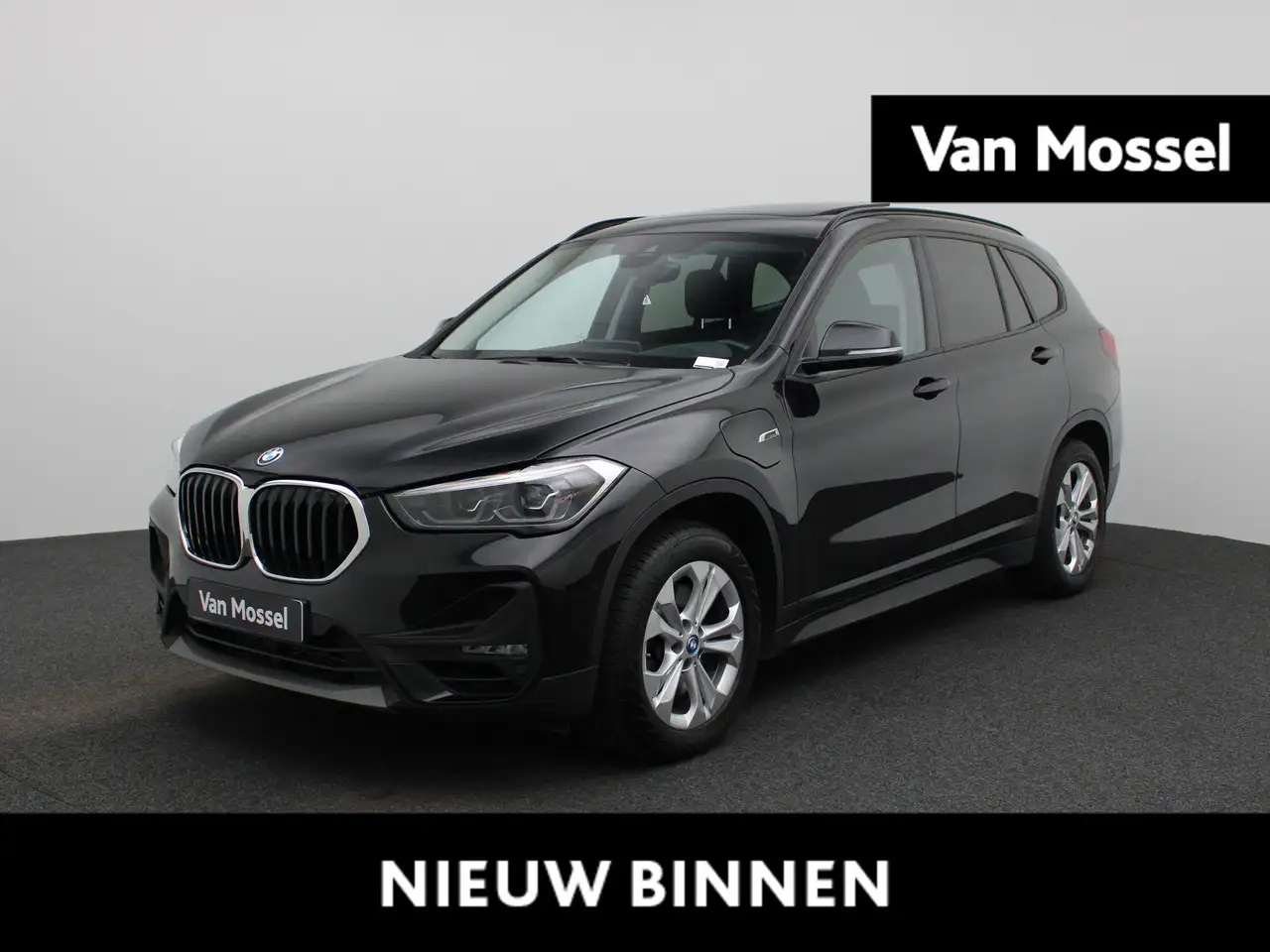BMW X1 xDrive25e | WORDT VERWACHT | HEAD-UP DISPLAY | TRE — photo 1 of 40