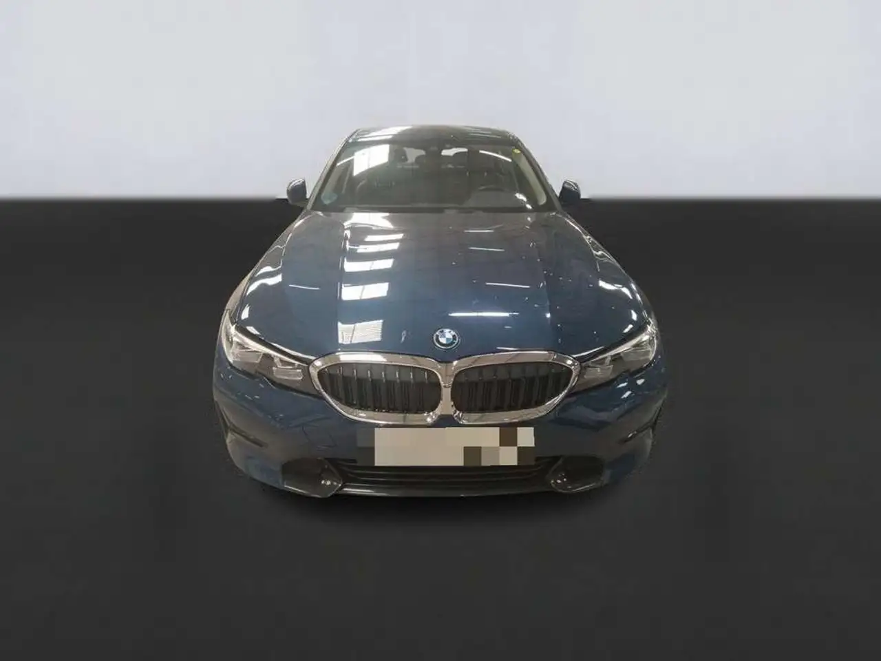 BMW 330 330e — photo 1 of 19
