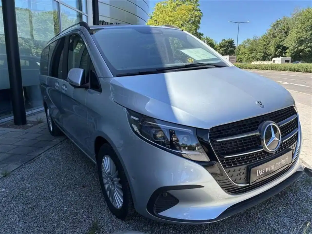 Mercedes-Benz V 220 220 d 4MATIC lang STYLE (447.813) — photo 1 of 22