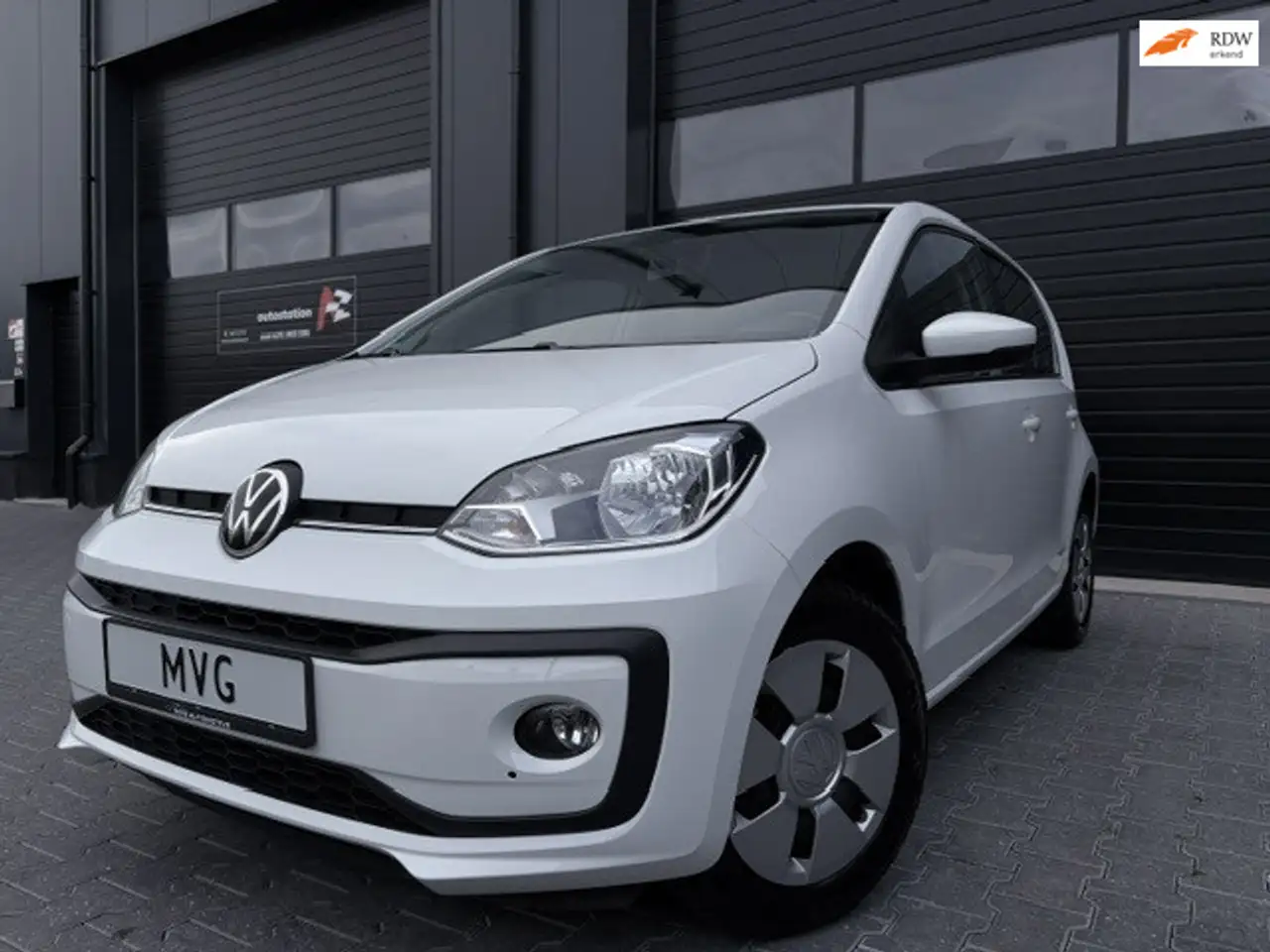 Volkswagen up! 1.0|65PK|Lane assist|Stoel verw|1e eigenaar|5 deur — photo 1 of 20