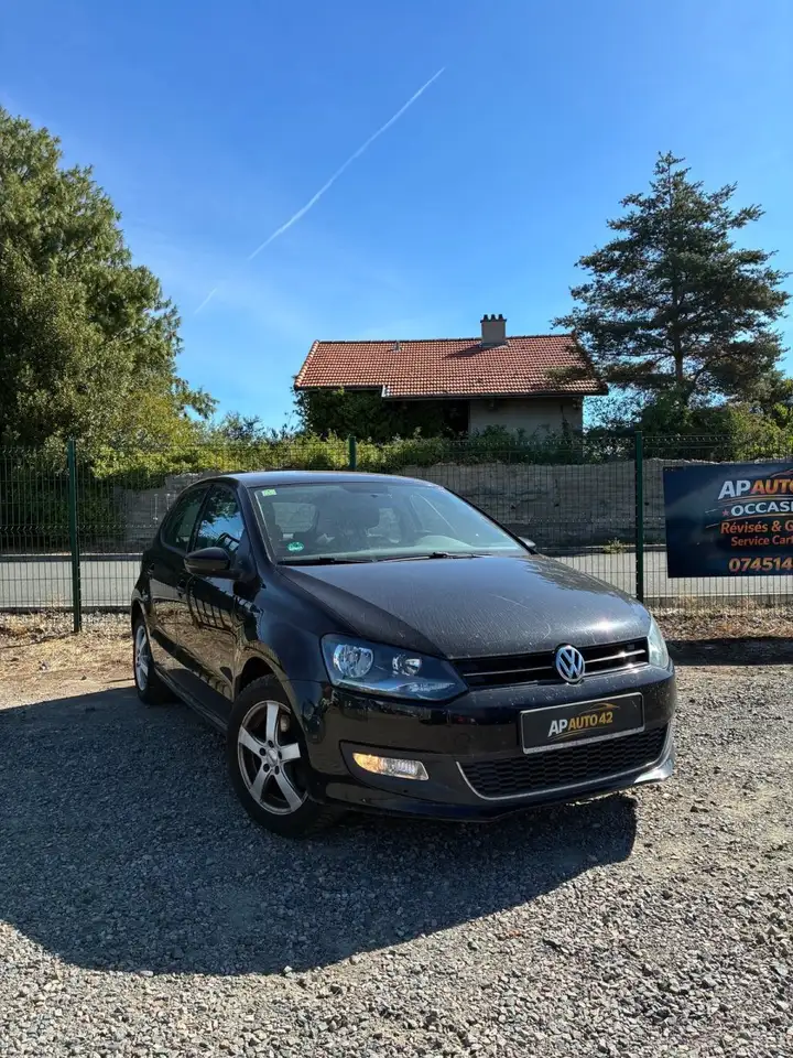 Volkswagen Polo 1.2 60CH TRENDLINE — photo 1 of 5