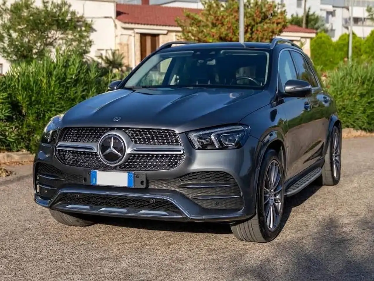 Mercedes-Benz GLE 350 GLE - V167 de phev (e eq-power) Premium Plus 4matic auto — photo 1 of 13
