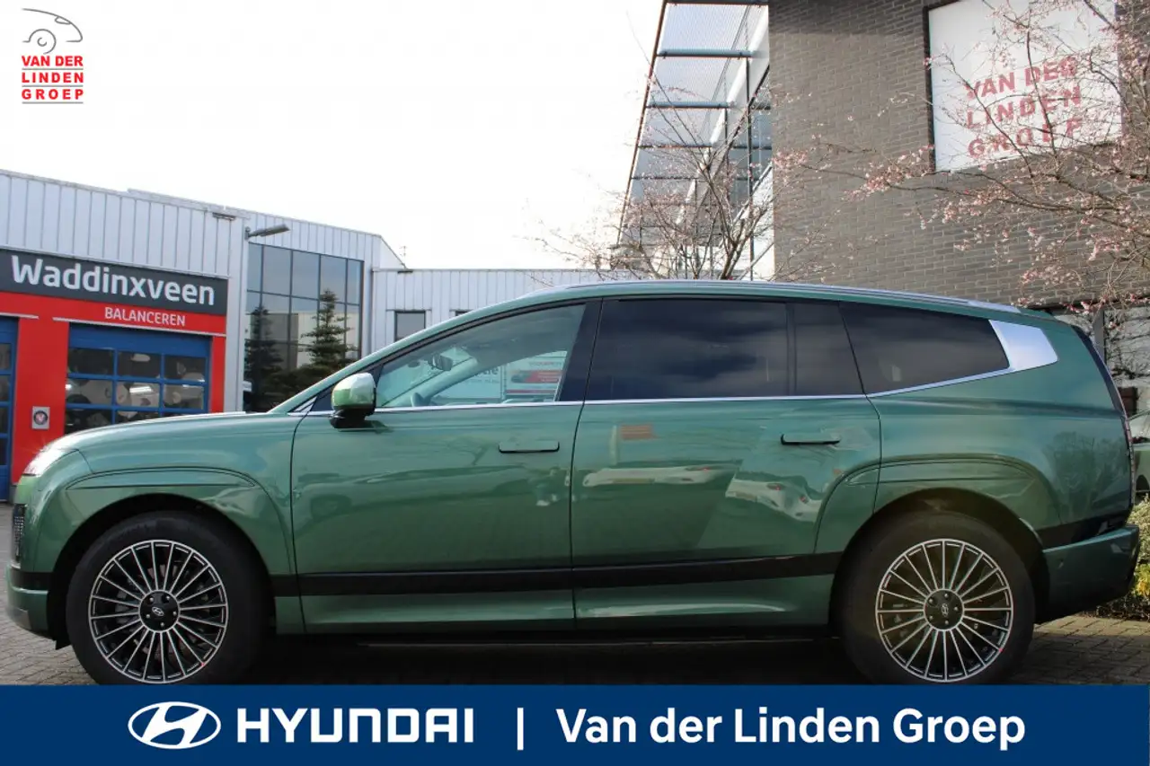 Hyundai IONIQ 9 Lounge 9 AWD 7-Zits 110.3 kWh € 5.000,- WK Actie K — photo 1 of 40