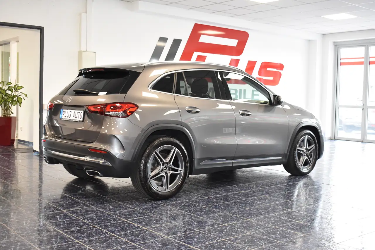 Mercedes-Benz GLA 220 d AMG Line Aut Nav LED Alcant 1-Hand AHK — photo 1 of 15