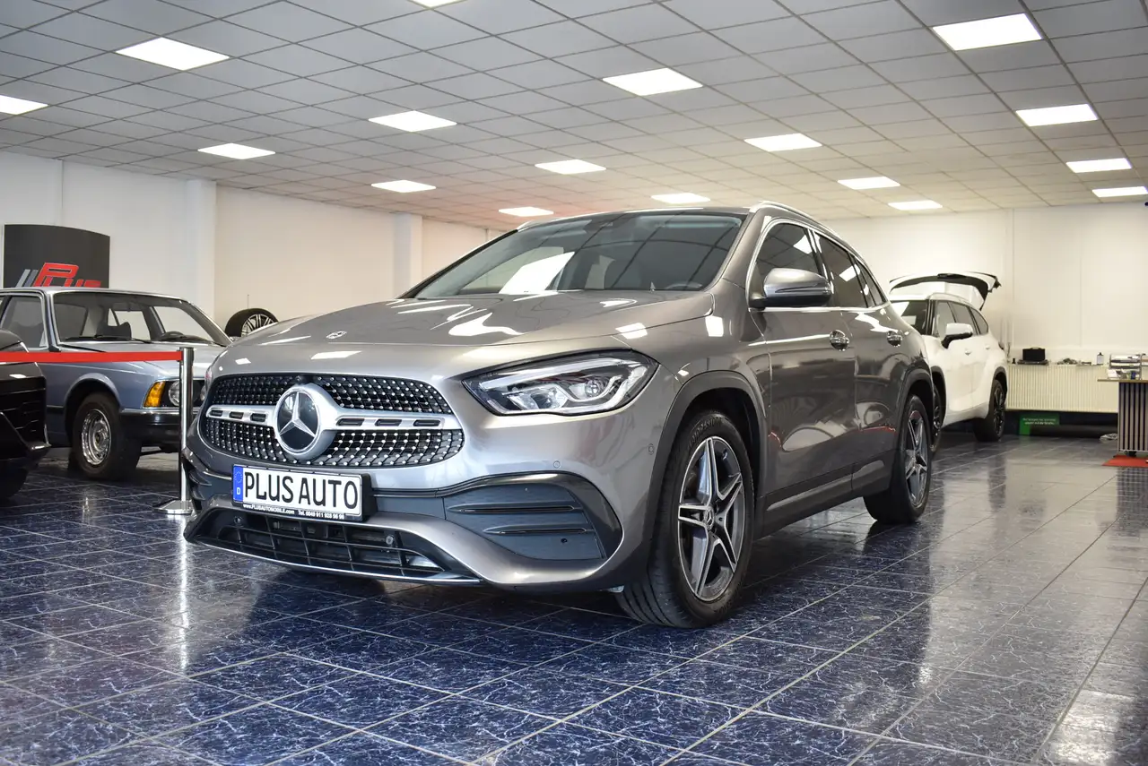 2022 Mercedes-Benz GLA 220 d AMG Line Aut Nav LED Alcant 1-Hand AHK, photograph 4