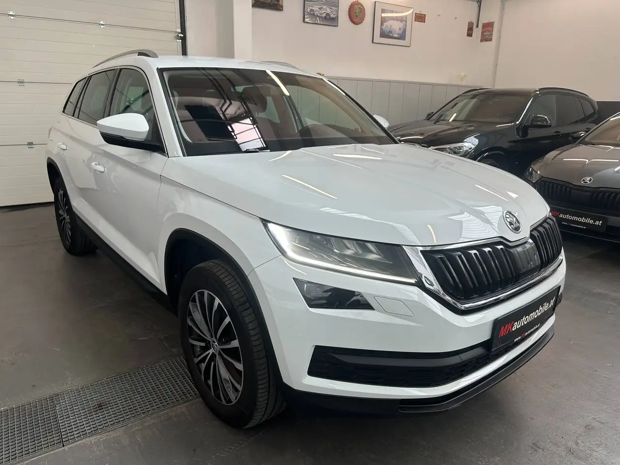 Skoda Kodiaq 2.0 TDI Style Limited 4x4 7-Sitze - Navi - AHK — photo 1 of 40