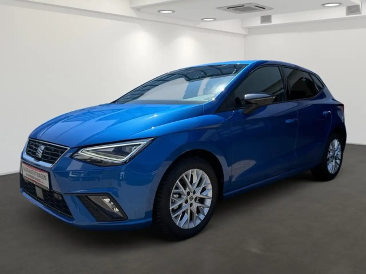 SEAT Ibiza FR 1.5 TSI DSG - LM Vision Plus Navi ACC SHZ Keyle — photo 1 of 8