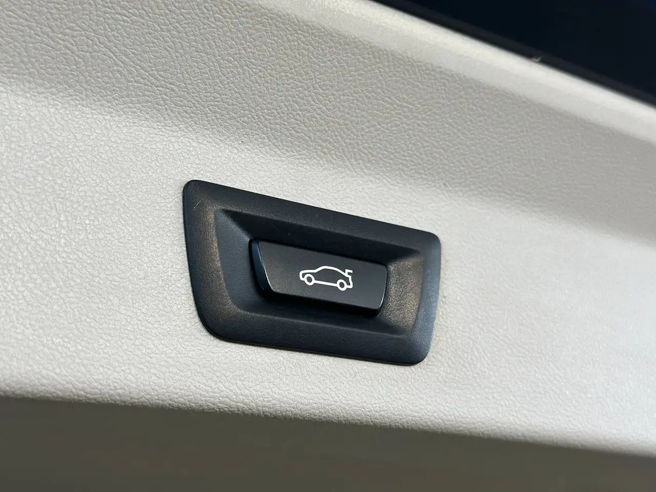 2021 BMW X3 xDrive 20d MHEV Business Advantage auto, photograph 12