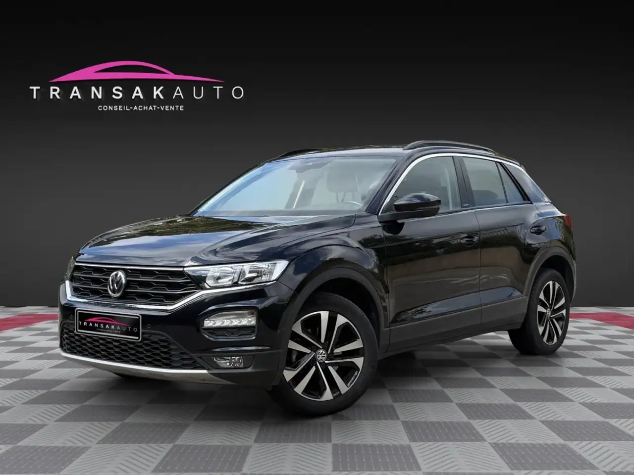 Volkswagen T-Roc IQ DRIVE 1.5 TSI 150 ch - re main Carplay Camera De Recul — photo 1 of 35