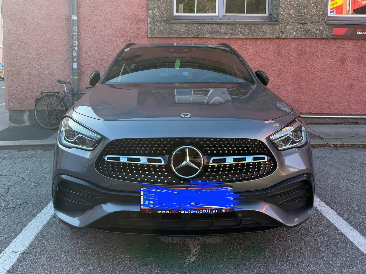 Mercedes-Benz GLA 250 GLA 250e PHEV Aut. — photo 1 of 15