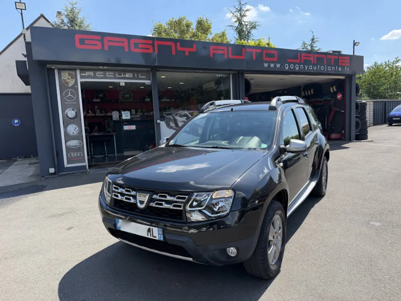Dacia Duster 1.2 TCE 125CH PRESTIGE 4X2 EURO6 — photo 1 of 16