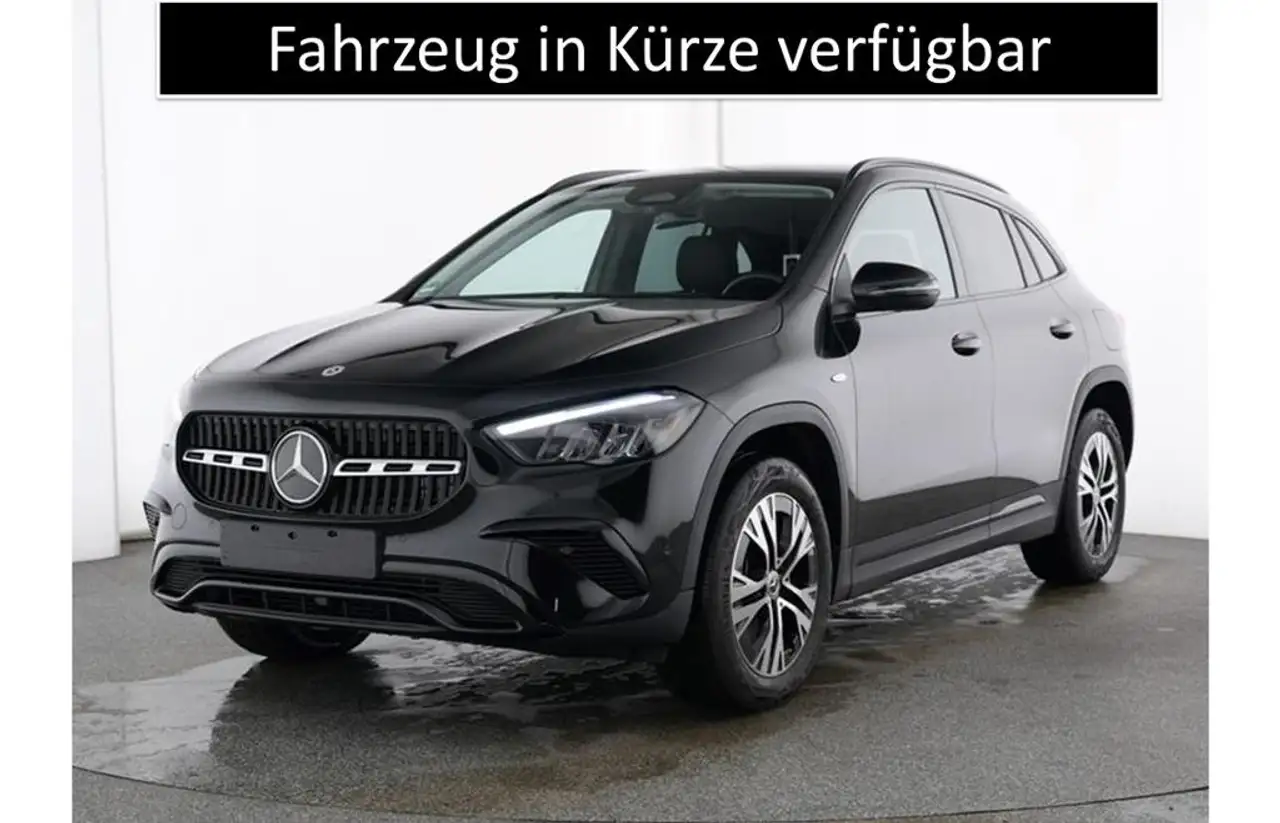 Mercedes-Benz GLA 250 e Progressive LED/RFK/SHZ/WP/VID/PDC — photo 1 of 12
