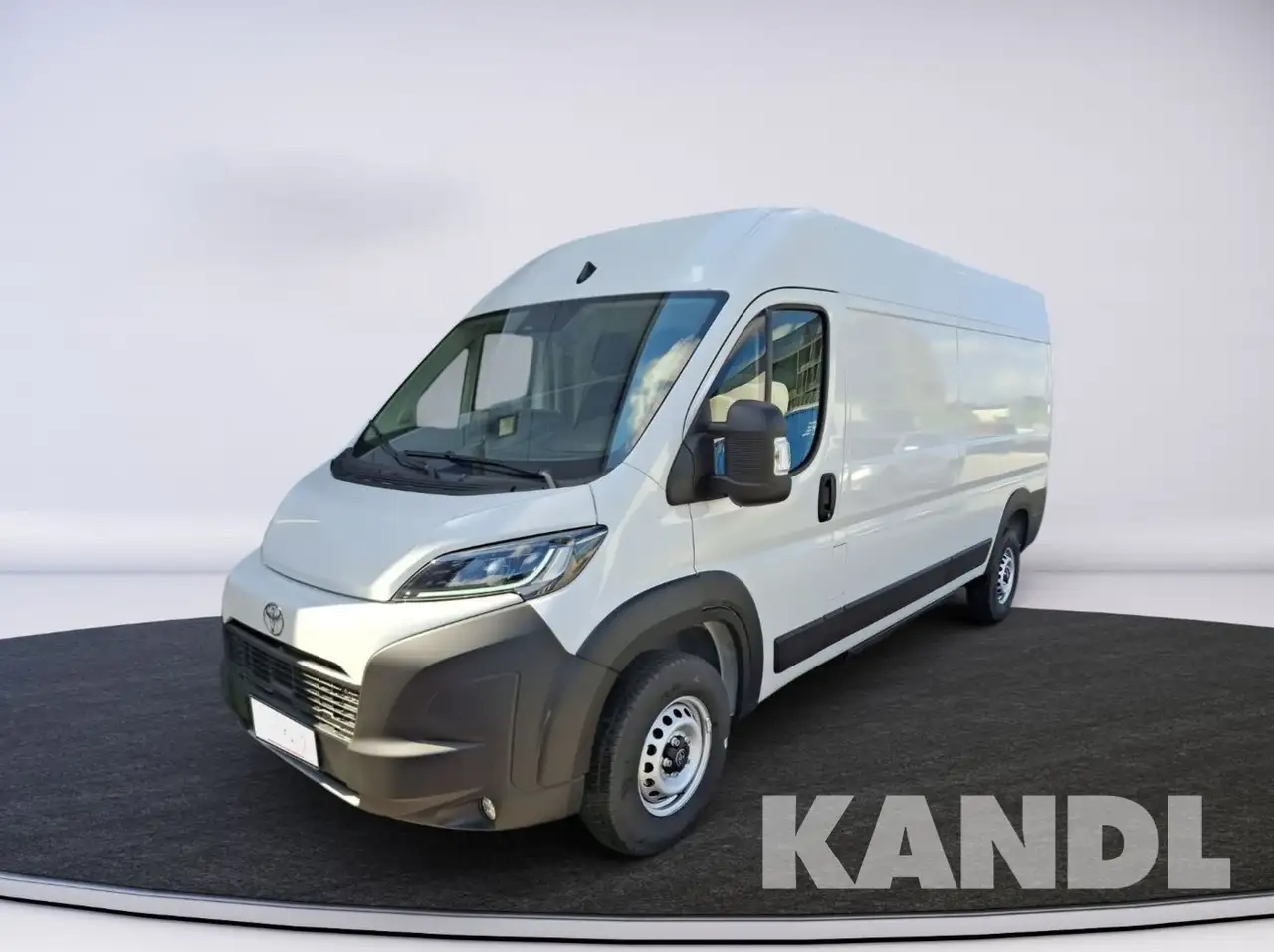 Toyota Proace Max H2 Kasten Elektro L3H2 P 3.5t 279 35+ Heavy motor — photo 1 of 18