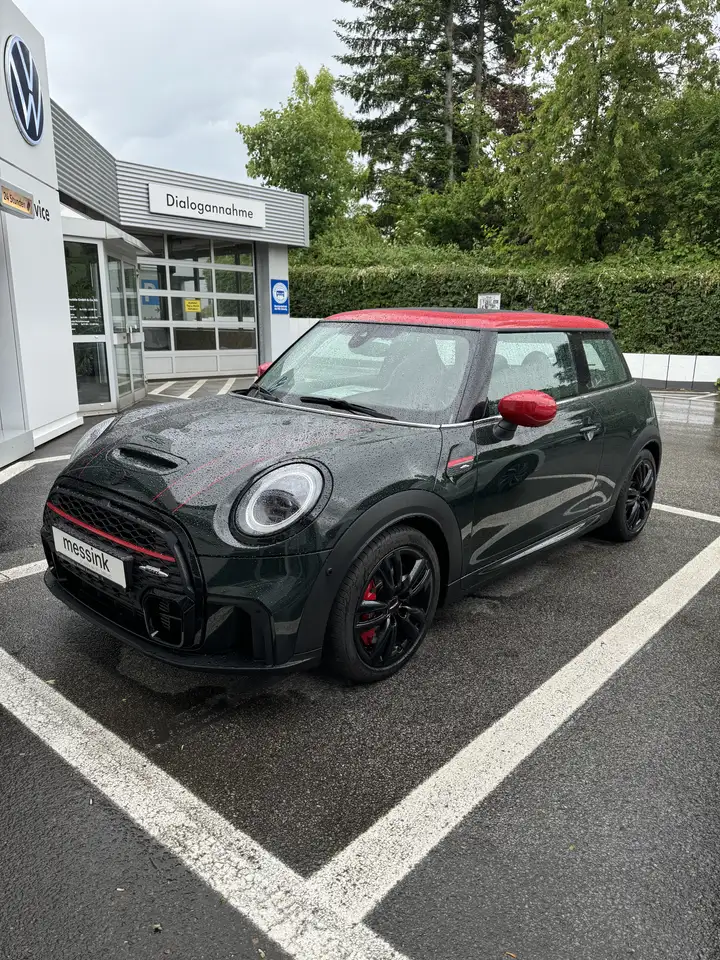 MINI John Cooper Works JCW John Cooper Works Trim — photo 1 of 3