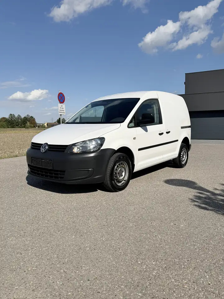 Volkswagen Caddy 2.0 TDI 4 MOTION Klima Pdc 2x Schiebetüre Tepomat — photo 1 of 16