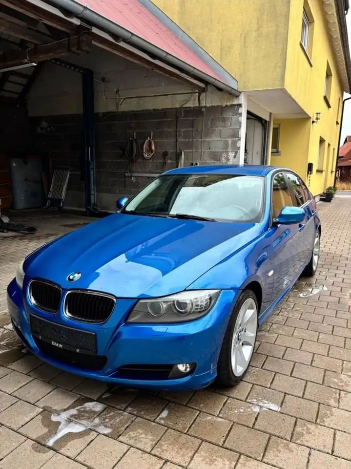 BMW 318 318d 143 ch Edition — photo 1 of 19