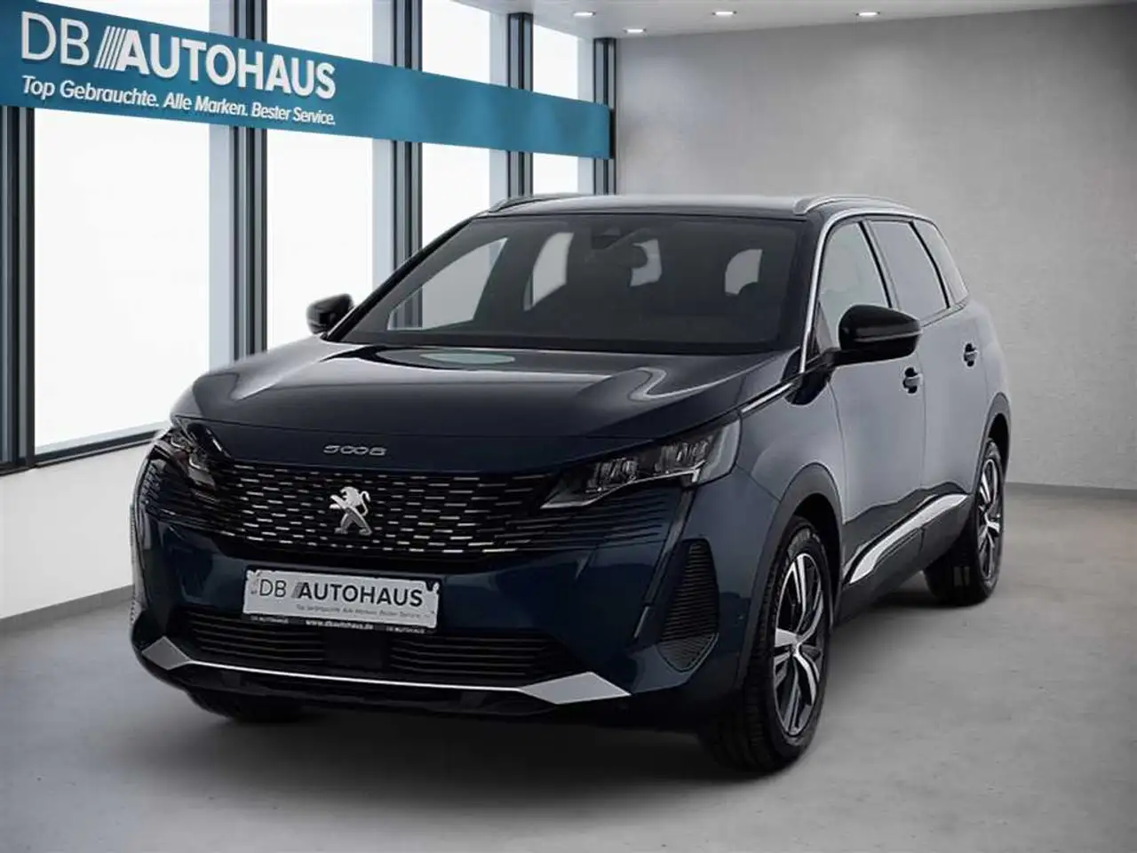 Peugeot 5008 Allure Pack 1.5 BlueHDi Automatik — photo 1 of 35