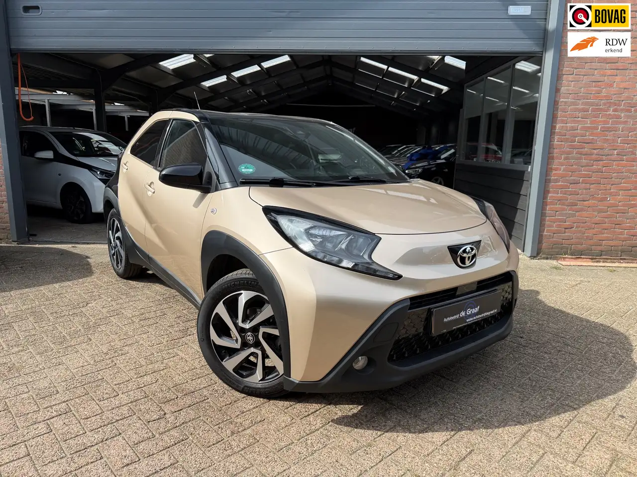 Toyota Aygo X 1.0 VVT-i S-CVT AUTOMAAT|ACC/CARPLAY/CAMERA|KM 927 — photo 1 of 38