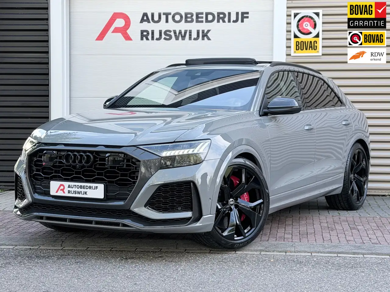 Audi RS Q8 RSQ8 4.0 TFSI quattro Carbon/Keramisch/HuD — photo 1 of 40