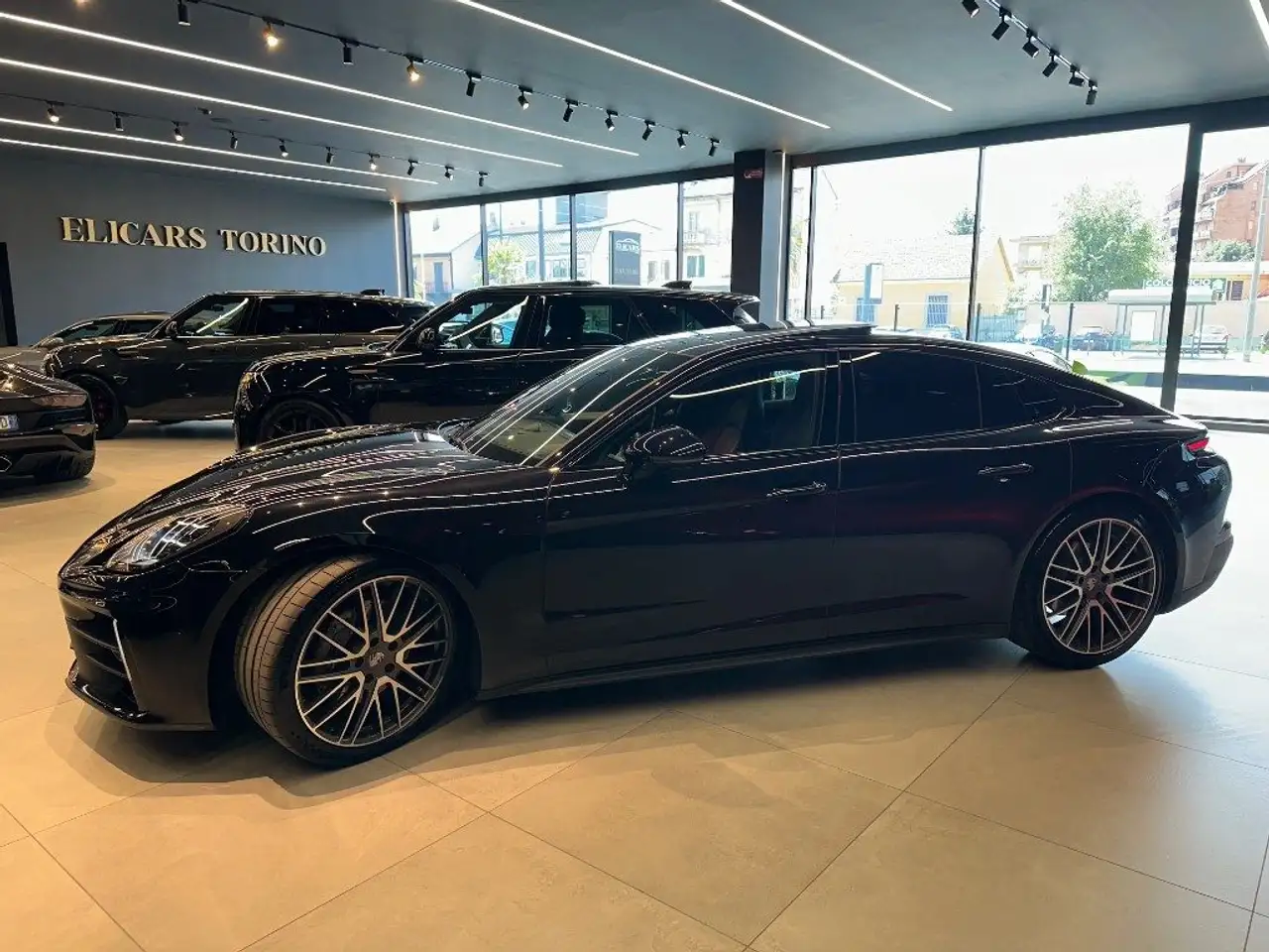Porsche Panamera 2.9 4 Iva Esposta/Tetto/Display Passeggero — photo 1 of 15