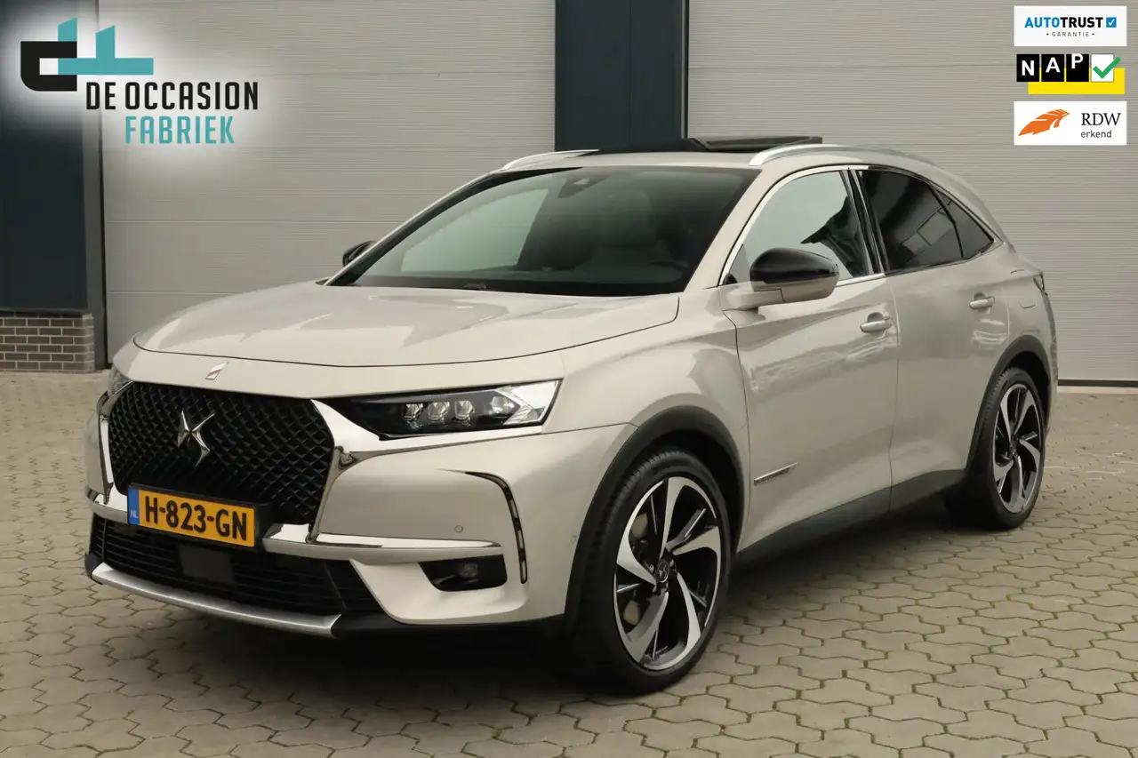 DS Automobiles DS 7 Crossback E-Tense 4x4 Be Chic Trekhaak Pano Massage Stoelver — photo 1 of 40