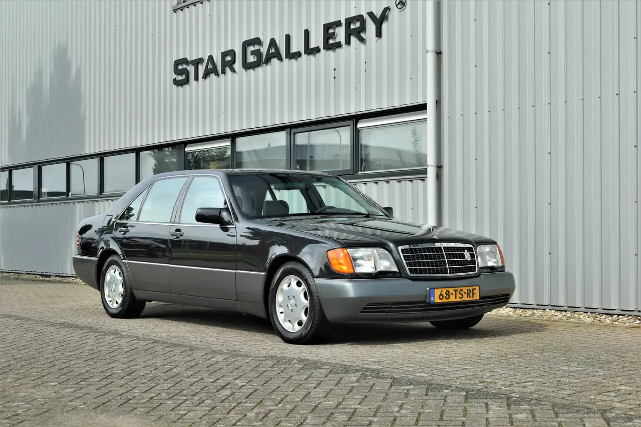 Mercedes-Benz S 600 SEL — photo 1 of 36