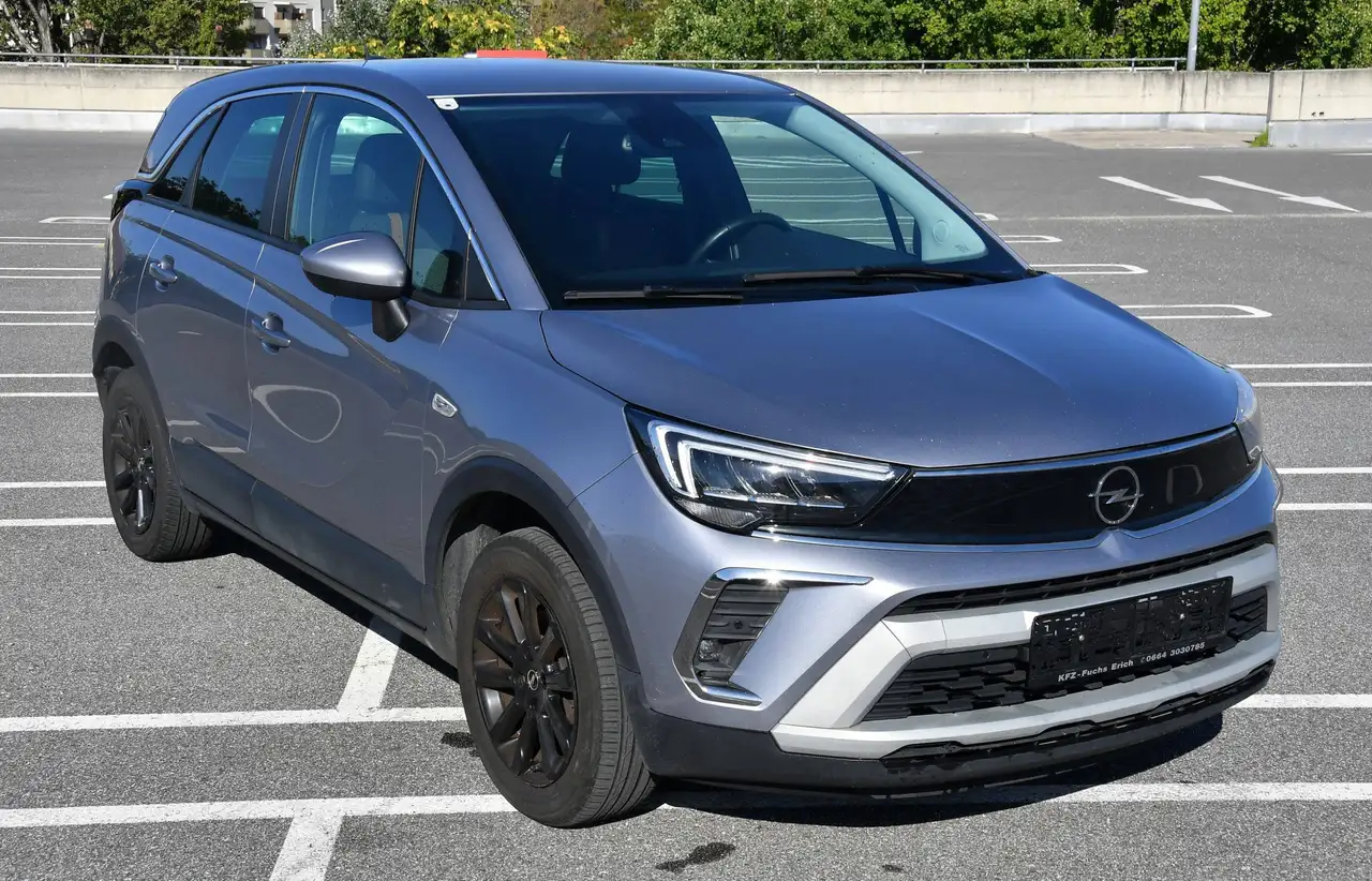 Opel Crossland Crossland 1,2 Turbo Business Edition Business Edition — photo 1 of 10