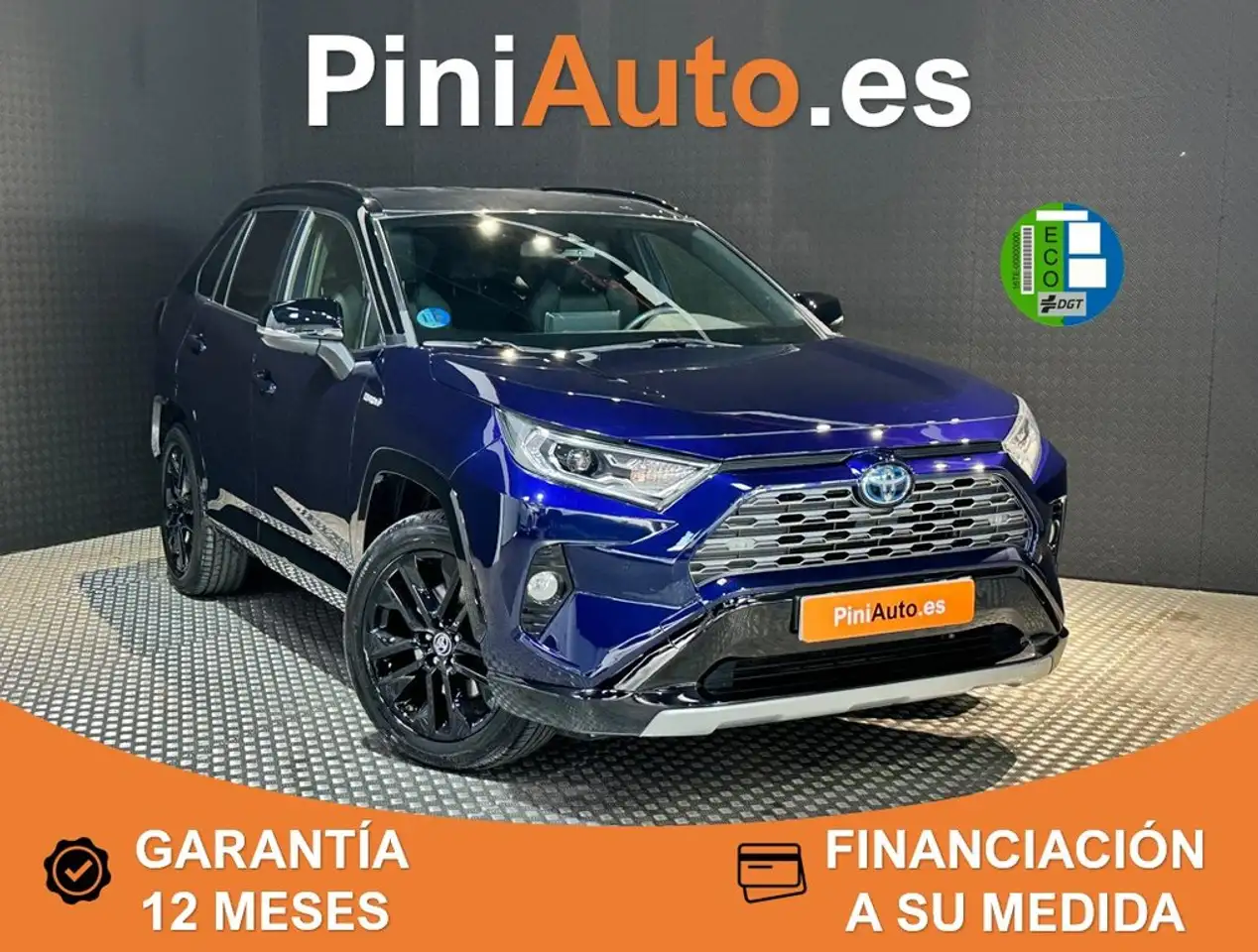 Toyota RAV 4 2.5l 220H Style — photo 1 of 24